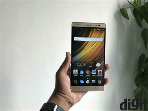 Lenovo Phab 2 Plus Review : Bigger not better .